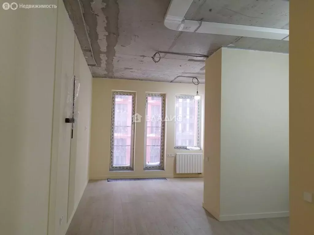 Квартира-студия: Москва, Новоостаповская улица, 20 (30.2 м) - Фото 2