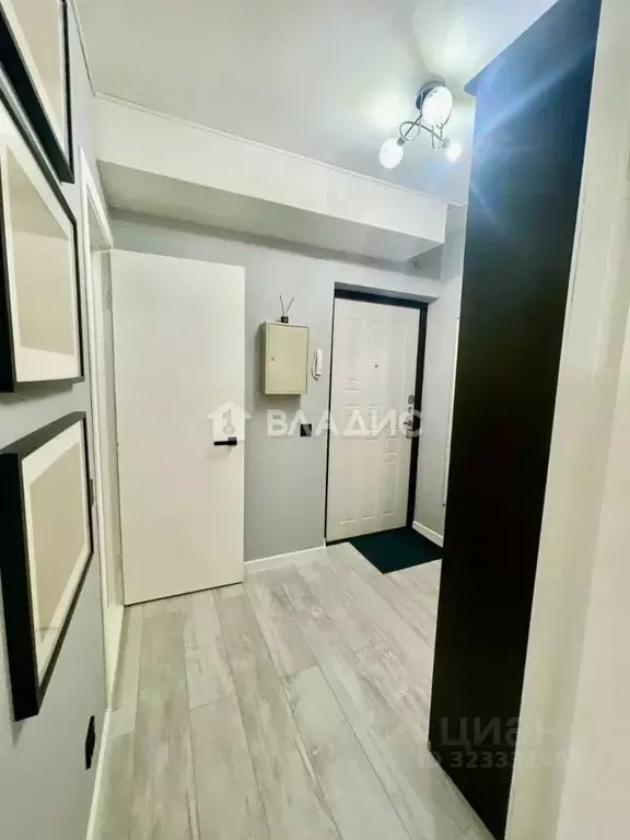 Студия Пермский край, Пермь ул. Крылова, 15 (33.0 м) - Фото 1