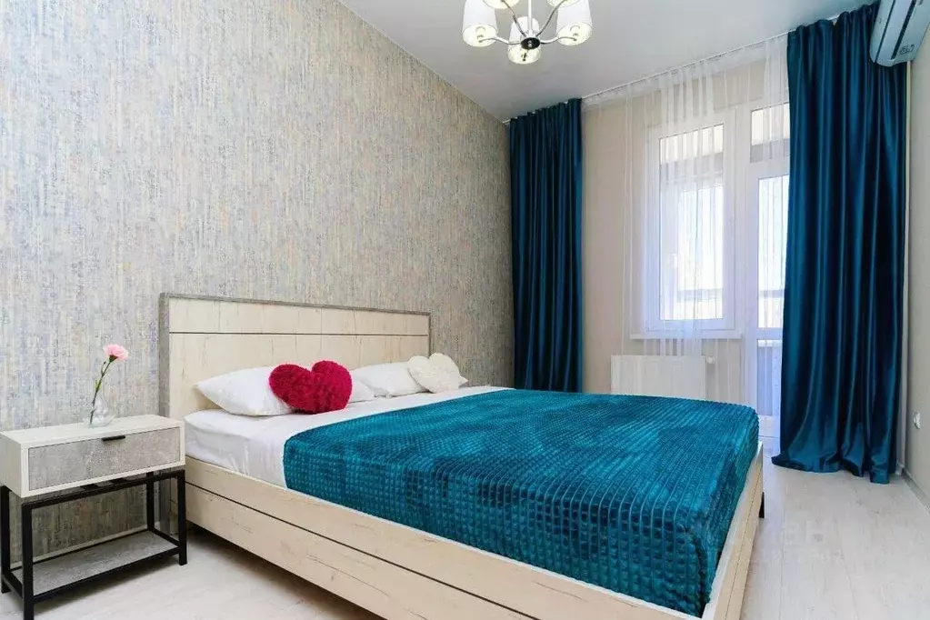 2-к кв. Крым, Симферопольский район, с. Мирное ул. Крымской Весны, 5к5 ... - Фото 1