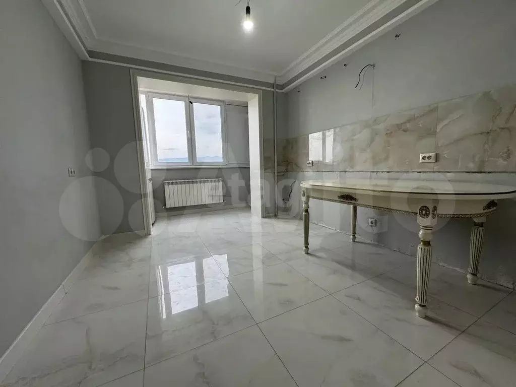 1-к. квартира, 50 м, 3/10 эт. - Фото 1