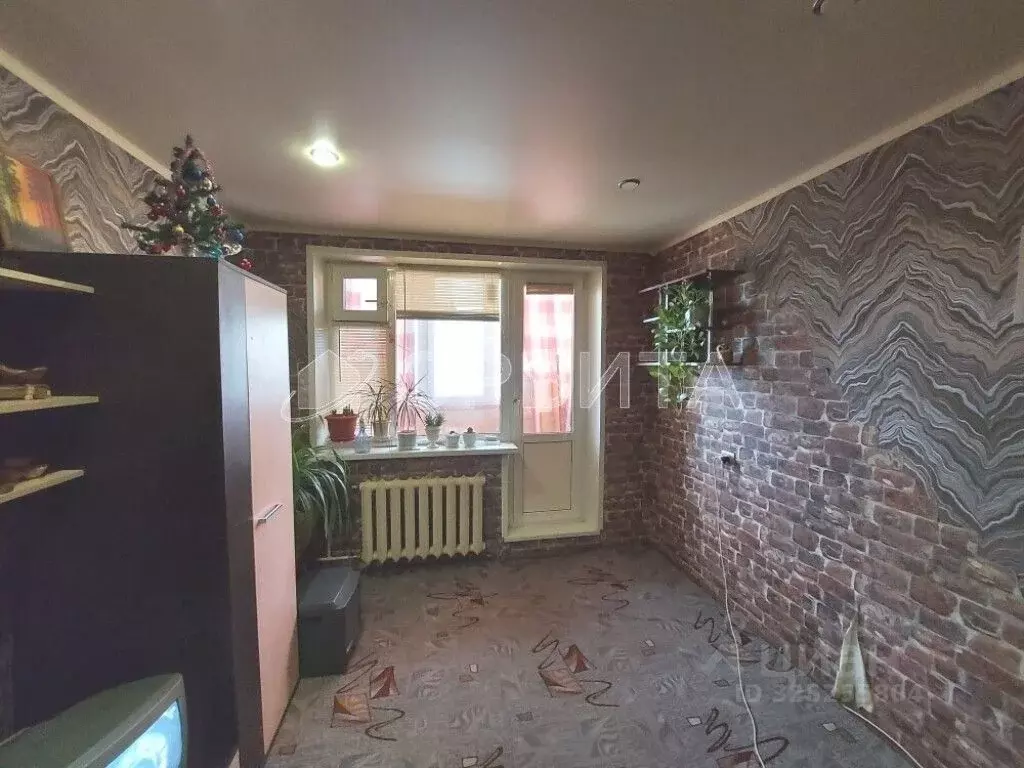 1-к кв. Тюменская область, Тюмень Заречный проезд, 10 (33.9 м) - Фото 2