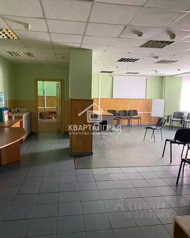Офис в Хакасия, Абакан ул. Бограда, 118 (280.0 м) - Фото 0