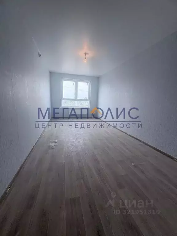 3-к кв. Саратовская область, Балаково Волжская ул., 33А (65.0 м) - Фото 1