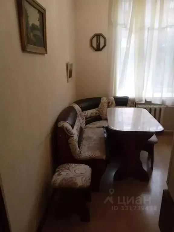 2-к кв. Омская область, Омск Тимуровский проезд, 5 (68.3 м) - Фото 1