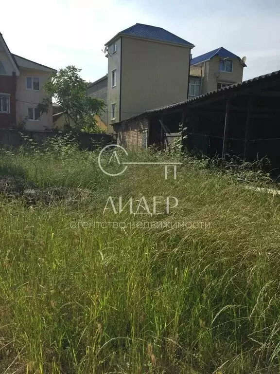 Участок в посёлок городского типа Дагомыс, Ленинградская улица (8 м) - Фото 1