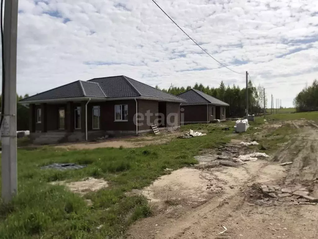 Дом в Смоленская область, Смоленский муниципальный округ, д. Лубня 2 ... - Фото 1