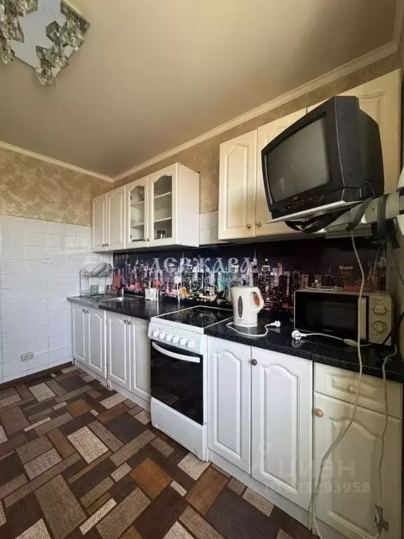 2-к кв. Белгородская область, Старый Оскол Солнечный мкр, 13 (76.0 м) - Фото 1