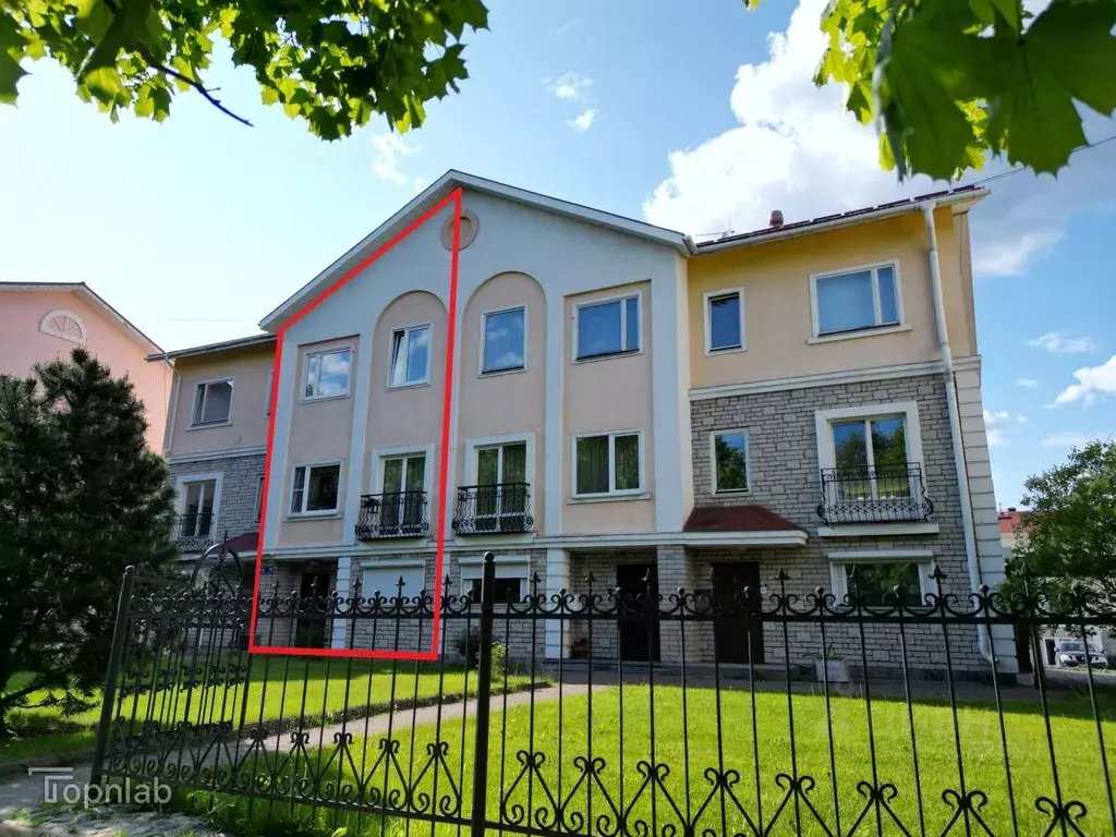 Таунхаус в Карелия, Петрозаводск ул. Еремеева, 42 (253 м) - Фото 1