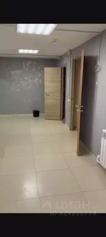 Помещение свободного назначения в Самарская область, Жигулевск ... - Фото 1