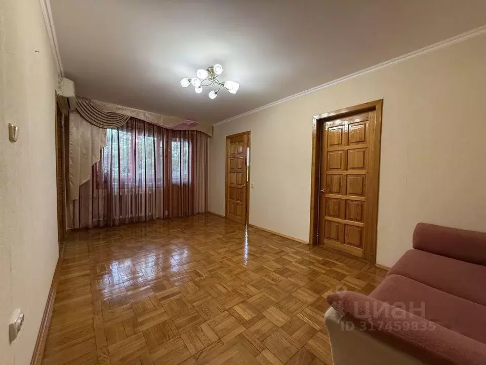 Квартира, 3 комнаты, 50 м - Фото 0