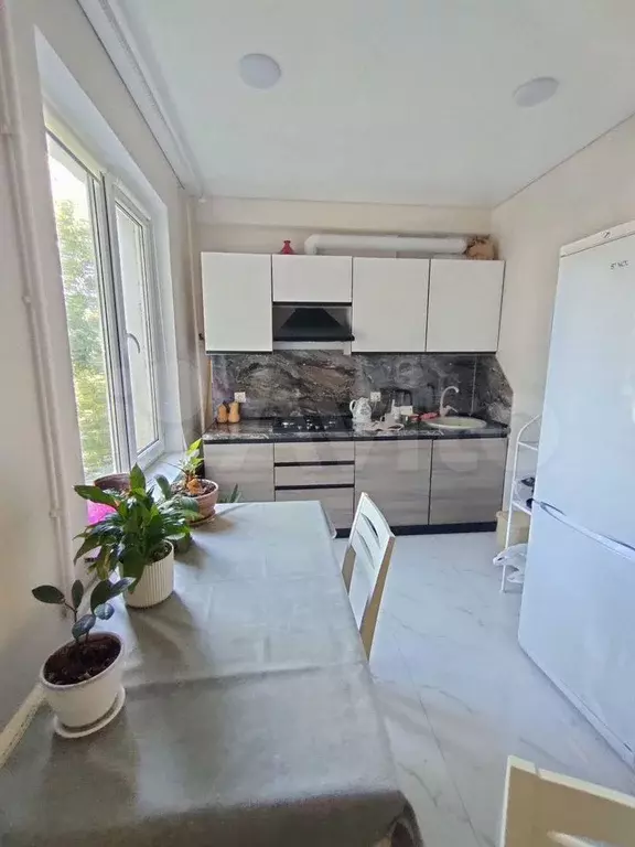 2-к. квартира, 40 м, 4/5 эт. - Фото 0