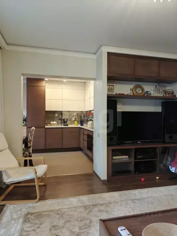 3-к кв. Красноярский край, Красноярск ул. Карамзина, 11 (70.9 м) - Фото 1