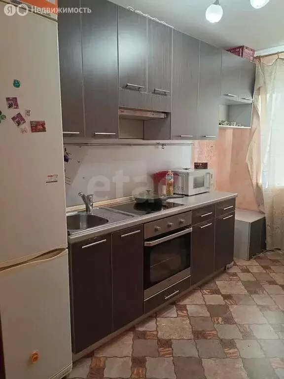1-комнатная квартира: Сыктывкар, район Лесозавод, Школьная улица, 2/4 ... - Фото 0