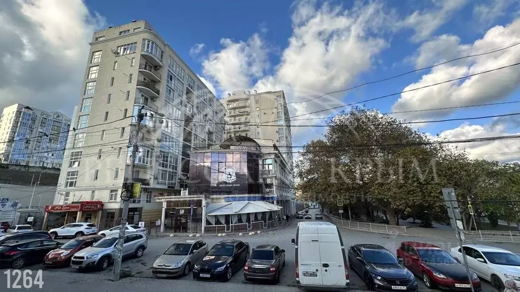 Помещение свободного назначения в Севастополь ул. Сенявина, 5 (5 м) - Фото 0