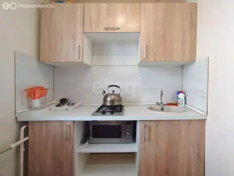 1-комнатная квартира: Саратов, улица имени В.И. Лебедева-Кумача, 66 ... - Фото 1