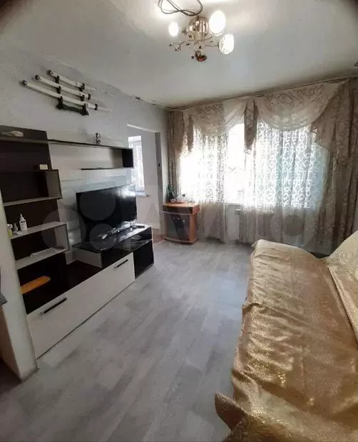 Комната 21,8 м в 4-к., 2/5 эт. - Фото 1