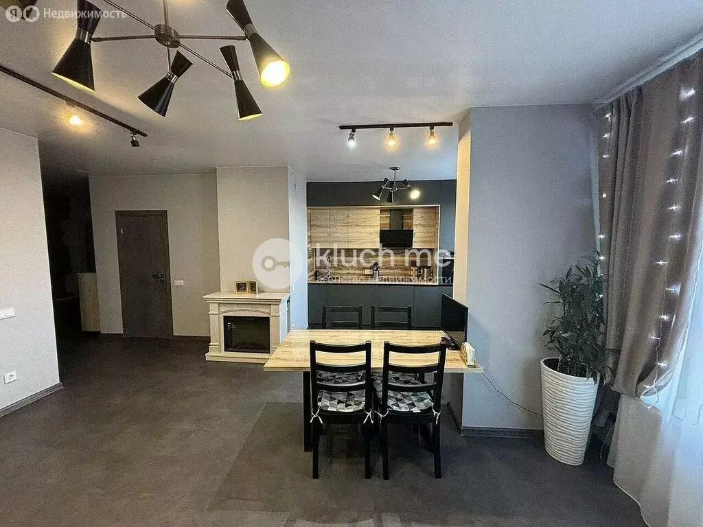 3-комнатная квартира: Казань, улица Хусаина Мавлютова, 17Ек1 (83 м) - Фото 1