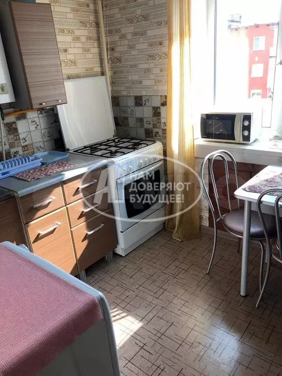 3-к. квартира, 65 м, 4/5 эт. - Фото 1