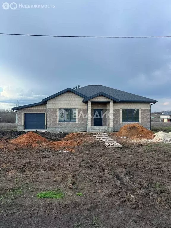 Дом в село Стрелецкое, микрорайон Стрелецкое-83 (138 м) - Фото 1