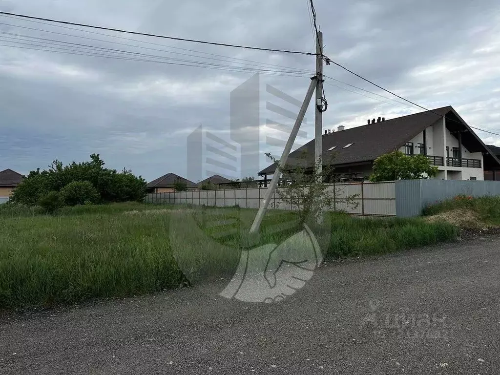 Участок в Краснодарский край, Краснодар Знаменский ДНТ, ул. Речная ... - Фото 0