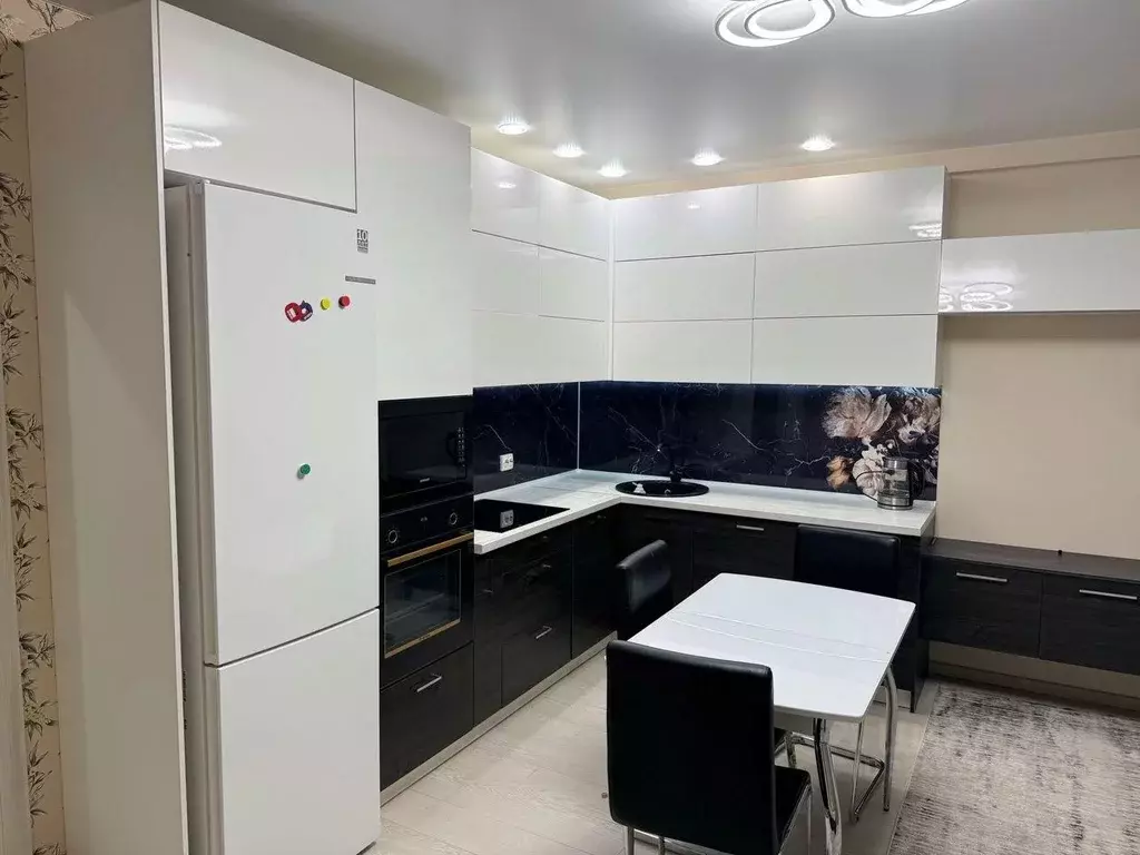 1-к кв. Ямало-Ненецкий АО, Новый Уренгой Энтузиастов мкр, 8 (43.2 м) - Фото 1