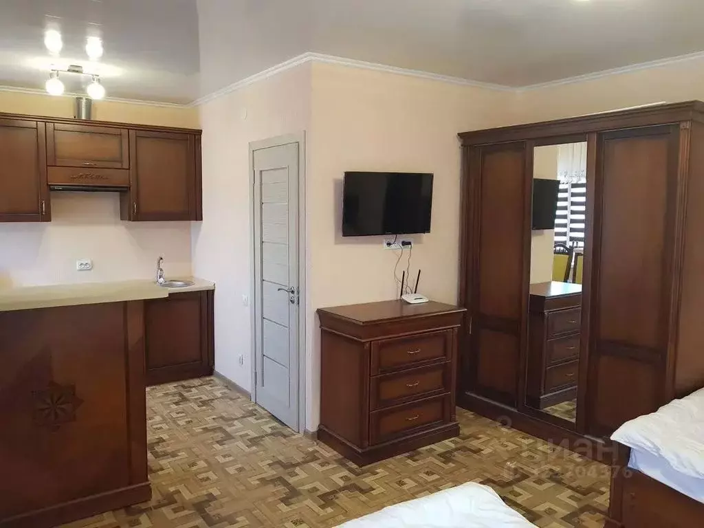 Дом в Крым, Ленинский район, с. Мысовое ул. Анджиевского, 38А (45 м) - Фото 1