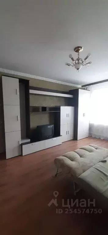 1-к кв. Курская область, Курск ул. Серегина, 22а (41.0 м) - Фото 1