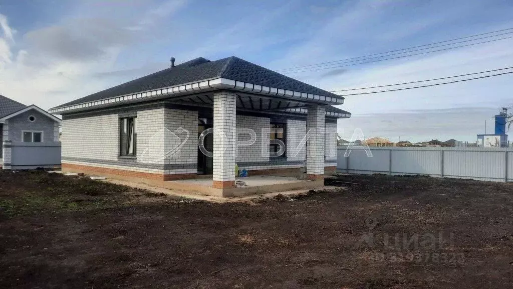 Дом в Тюменская область, Тюменский район, д. Ушакова Зеленая ул. (100 ... - Фото 0