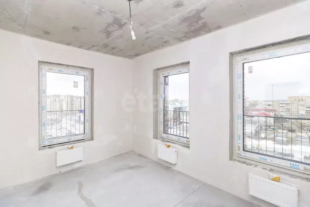 2-к кв. Тюменская область, Тюмень ул. Николая Машарова, 4 (60.0 м) - Фото 1