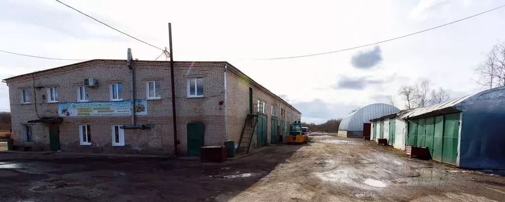 Помещение свободного назначения в Новгородская область, Чудово ул. ... - Фото 0