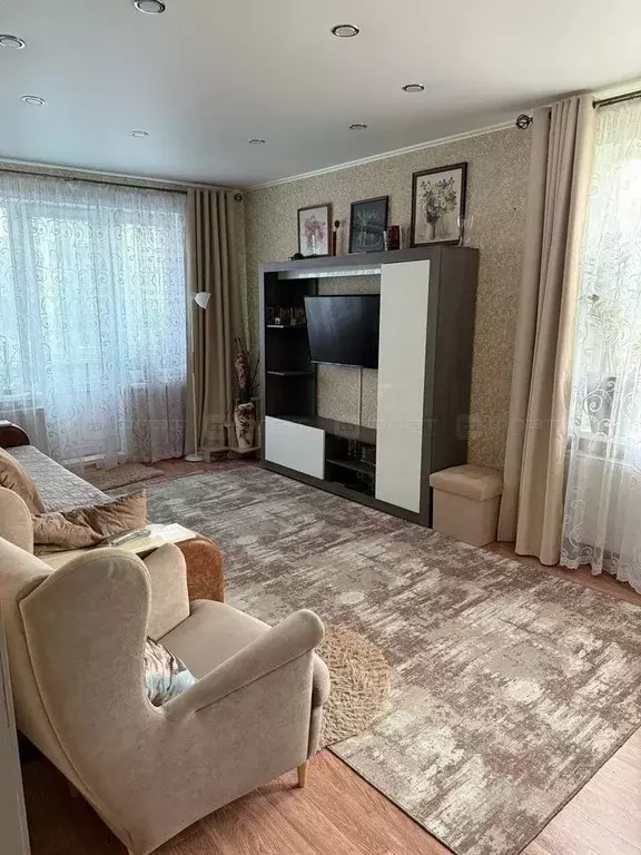 1-к кв. Татарстан, Казань ул. Гагарина, 43 (31.2 м) - Фото 0