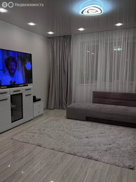 2-комнатная квартира: Ярославль, Чернопрудная улица, 17/1 (62.2 м) - Фото 2