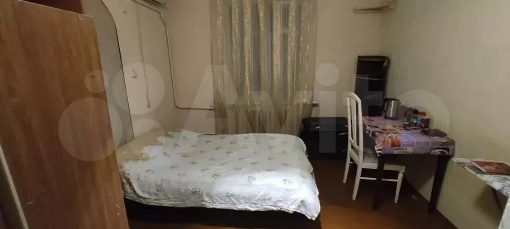 Комната 14м в 3-к, 1/2эт. - Фото 0