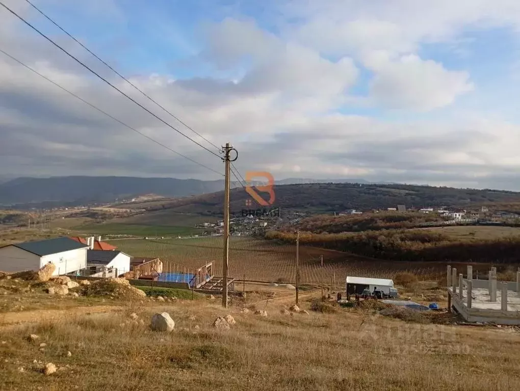 Участок в Севастополь Ленинский муниципальный округ,  (4.0 сот.) - Фото 1