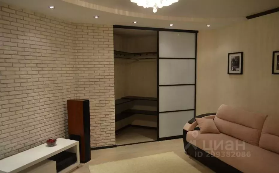 1-к кв. Воронежская область, Воронеж ул. Шишкова, 72/4 (42.0 м) - Фото 2