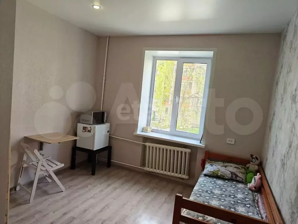 Комната 12 м в 1-к., 2/2 эт. - Фото 1