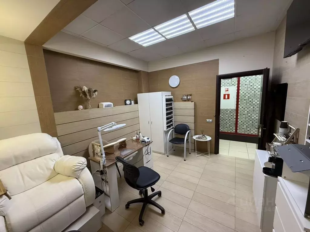 Помещение свободного назначения в Москва Новослободская ул., 48 (14 м) - Фото 2