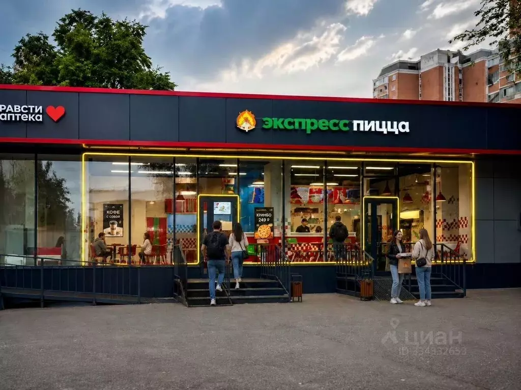 Торговая площадь в Москва Международная ул., 38 (104 м) - Фото 1