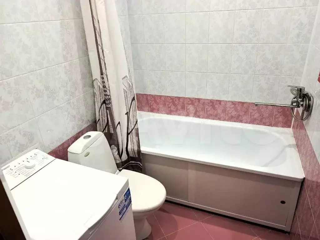 1-к. квартира, 30,6 м, 4/4 эт. - Фото 1