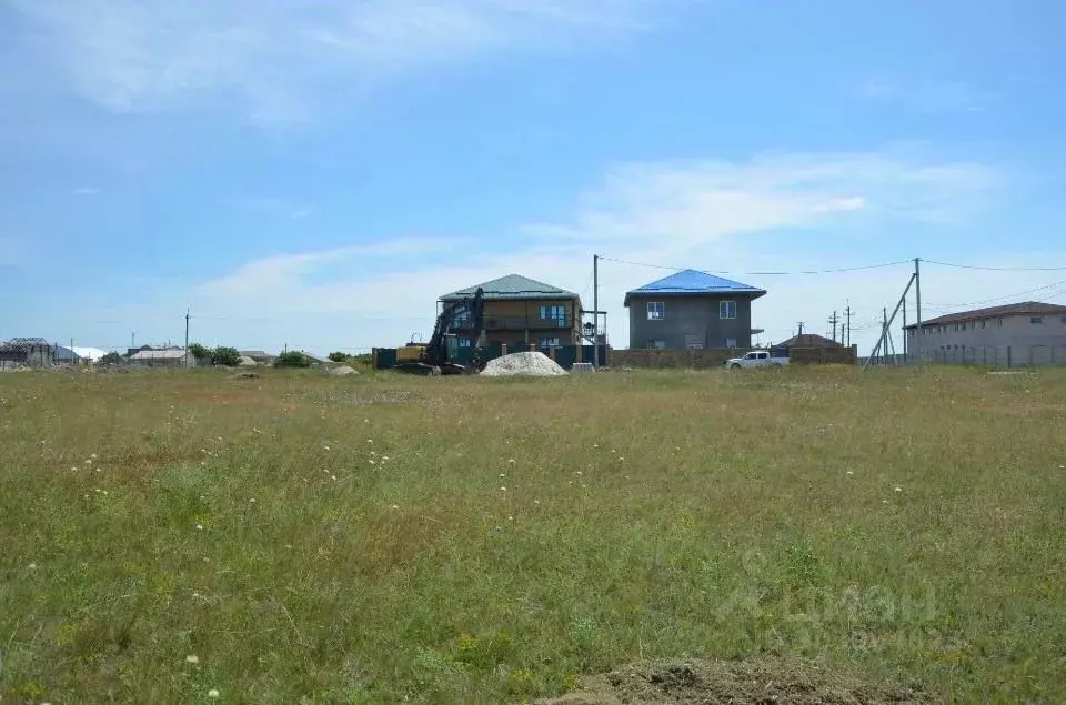 Участок в Крым, Черноморский район, с. Межводное ул. Морская, 47 (5.0 ... - Фото 0