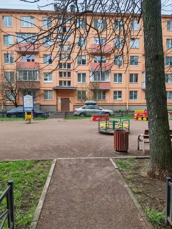 Комната Санкт-Петербург ул. Замшина, 26 (29.8 м) - Фото 0