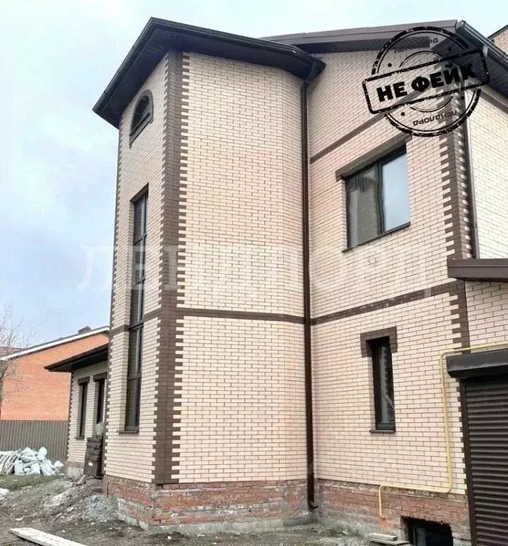Дом в Ростовская область, Ростов-на-Дону Счастливая ул. (390 м) - Фото 0