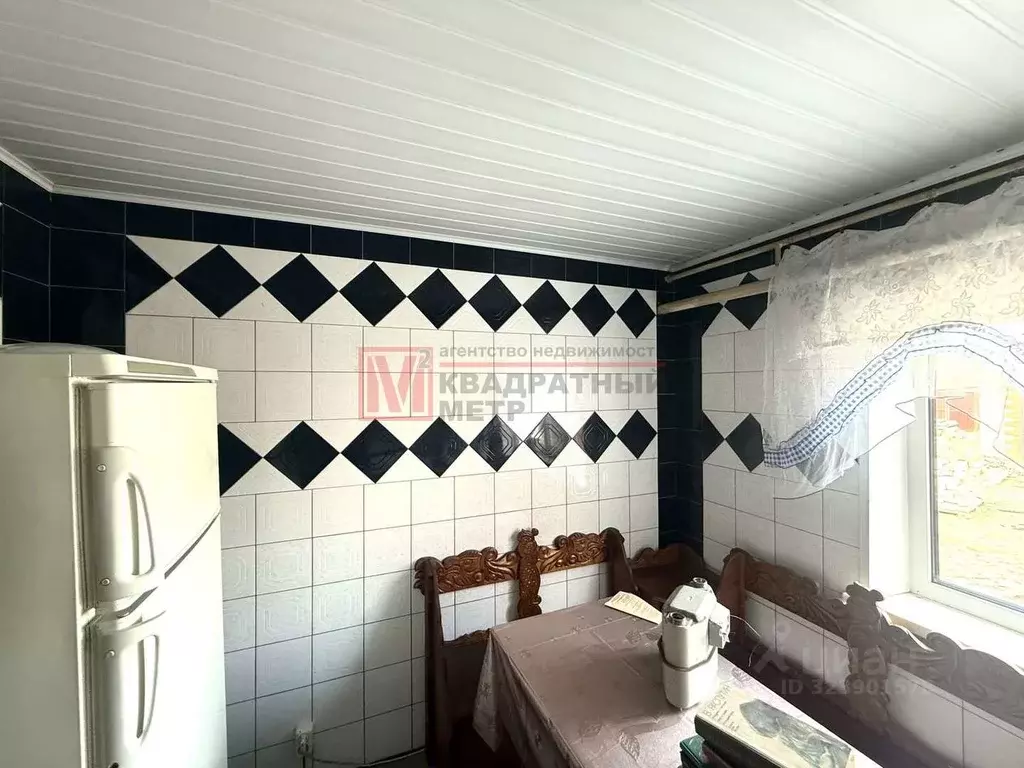 Дом в Белгородская область, Старооскольский городской округ, с. ... - Фото 2