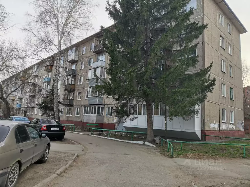 2-к кв. Омская область, Омск ул. Василия Товстухо, 5 (44.9 м) - Фото 1