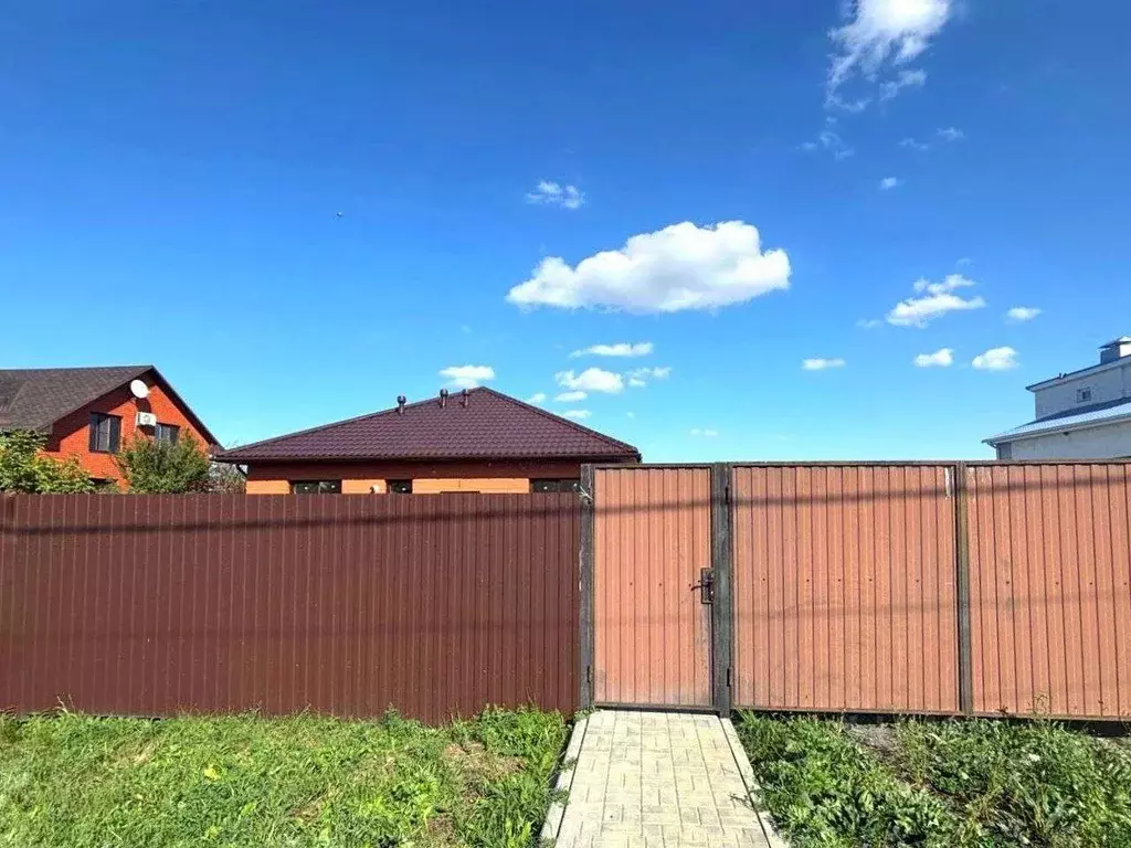 Дом в Белгородская область, Белгородский район, пос. Майский ул. ... - Фото 1