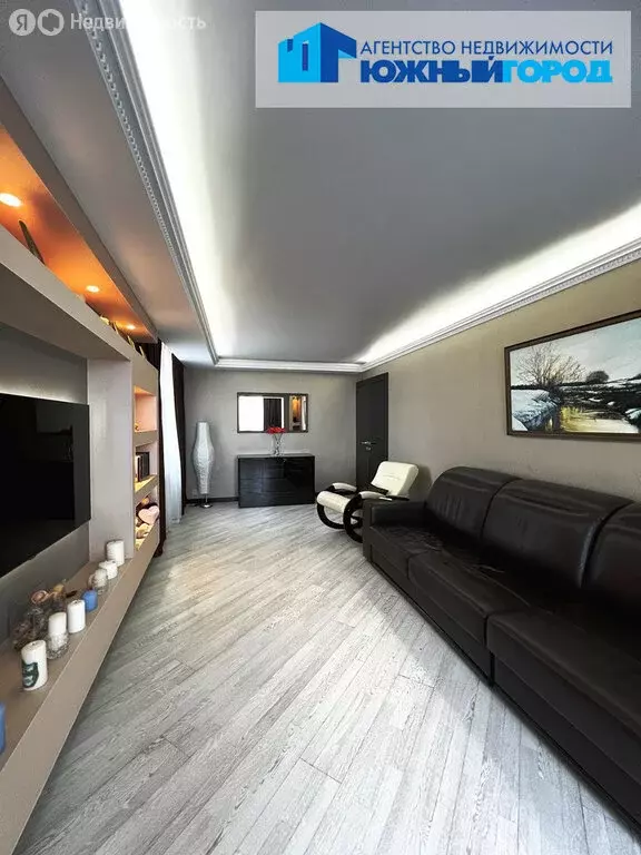 2-комнатная квартира: Южно-Сахалинск, улица Карла Маркса, 31 (60.9 м) - Фото 2