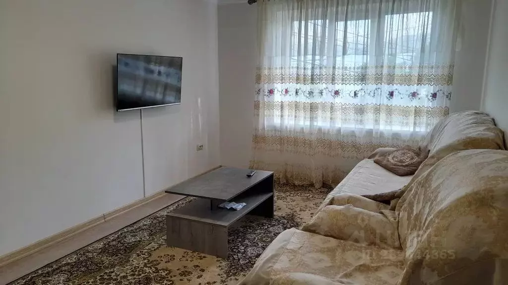 2-к кв. Дагестан, с. Гуниб ул. Имени Николая Пирогова, 10Ж (62.0 м) - Фото 0