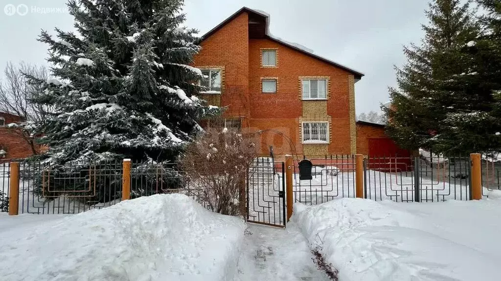 Дом в Саранск, Большая Академическая улица (238 м) - Фото 1