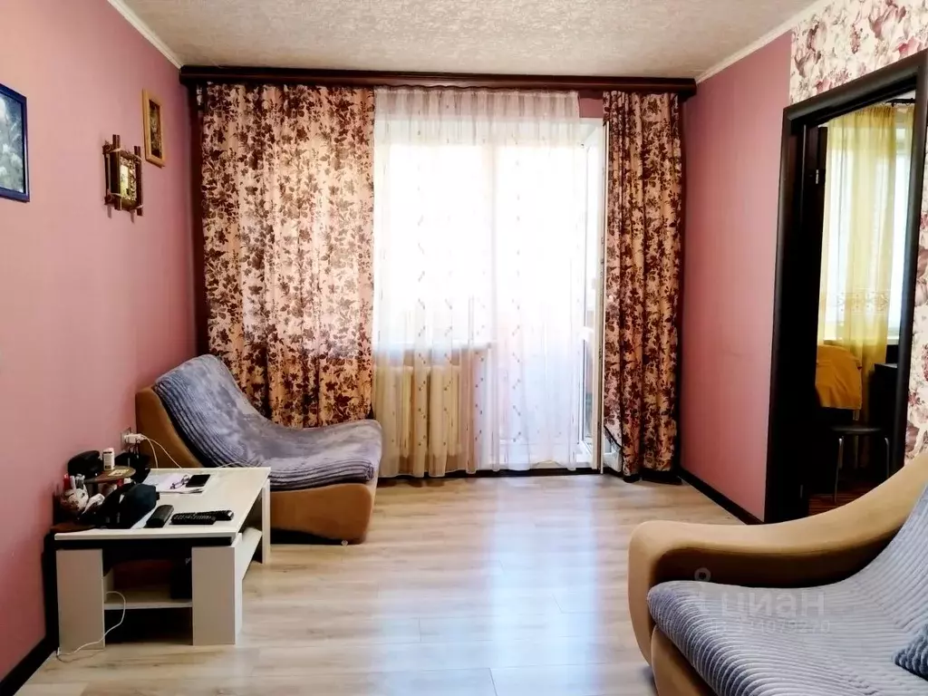 2-к кв. Московская область, Серпухов Пушечная ул., 20 (44.5 м) - Фото 2