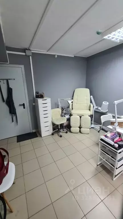 Офис в Краснодарский край, Краснодар ул. Им. Героя Яцкова И.В., 20 (20 ... - Фото 2